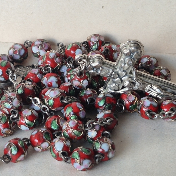 Floral Beaded Rosary with Silver Cross - Picture 7 of 8